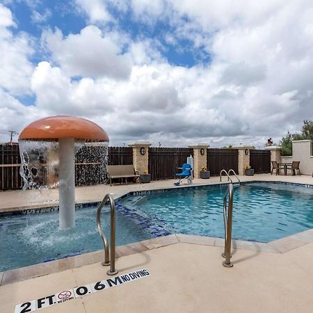 Best Western Plus North Odessa Inn & Suites Exterior foto